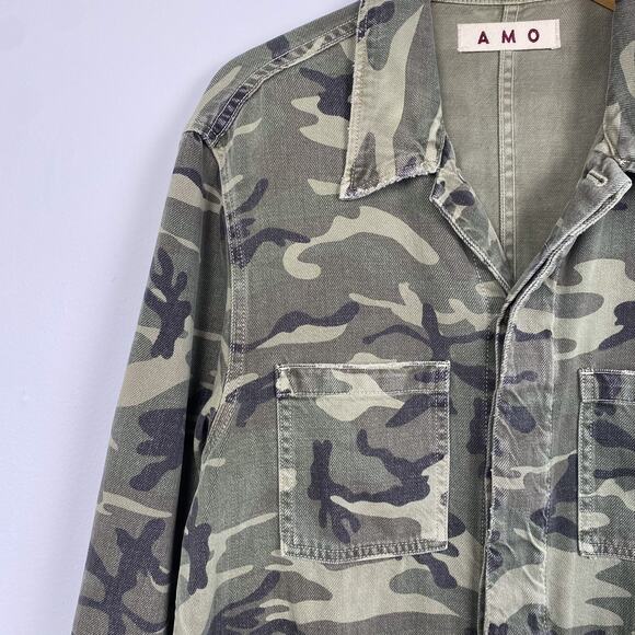 AMO Rosie Denim Jacket in Camo Print Small - Picture 4 of 9